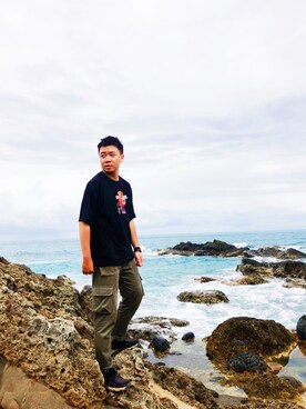 Kaws  Chenさんのコーディネート