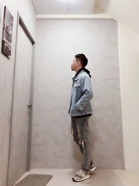 Kaws  Chenさんのコーディネート