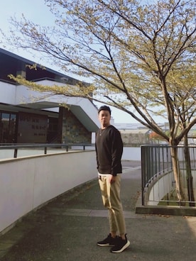 Kaws  Chenさんのコーディネート