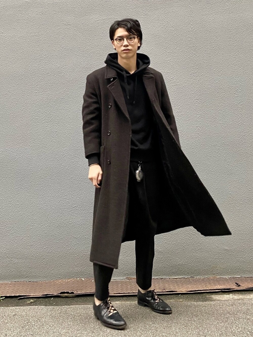 tricot COMME des GARCONSのチェスターコートを使ったメンズ人気
