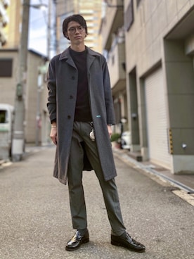 「グレーコーデ」｜「アイテム（財布/小物）」を使った、ビーンズ　おいちょさん（メンズ・178cm）の冬コーディネート