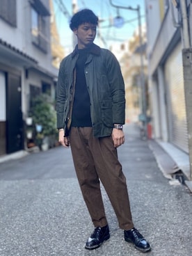 「オイルドジャケット」｜「アイテム（スラックス）」を使った、ビーンズ　おいちょさん（メンズ・178cm）の冬コーディネート