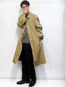 「スリットパンツ」｜「アイテム（トレンチコート）」を使った、ビーンズ　おいちょさん（メンズ・180cm）の秋コーディネート