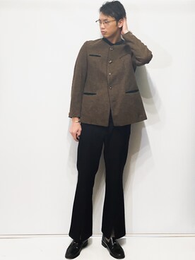 「スリットパンツ」｜「アイテム（ノーカラージャケット）」を使った、ビーンズ　おいちょさん（メンズ・180cm）の冬コーディネート