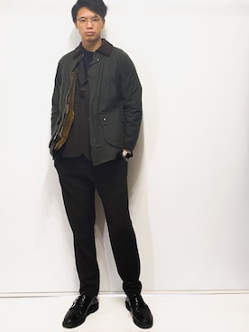 「オイルドジャケット」｜「アイテム（スラックス）」を使った、ビーンズ　おいちょさん（メンズ・180cm）の冬コーディネート