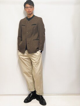 「OLIVER PEOPLES」｜「アイテム（ノーカラージャケット）」を使った、ビーンズ　おいちょさん（メンズ・180cm）の冬コーディネート