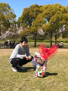 「花見」｜「アイテム（その他）」を使った、汗疹さん（メンズ・177cm）の春コーディネート