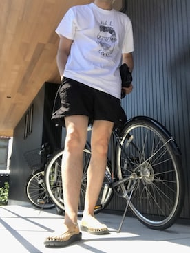 「surt（サート）のアイテム（トップス）」を使った、汗疹さん（メンズ・177cm）の夏コーディネート