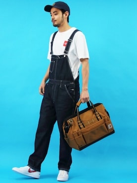 「ボストンバッグ」｜「アイテム（サロペット/オーバーオール）」を使った、Beautiful Harmonyさん（メンズ・179cm）の春コーディネート