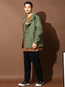 「carhartt」｜「アイテム（マウンテンパーカー）」を使った、Beautiful Harmonyさん（メンズ・180cm）の秋コーディネート