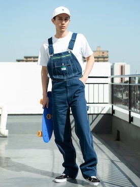 「ワークパンツ」｜「アイテム（オールインワン・サロペット）」を使った、Beautiful Harmonyさん（メンズ・181cm）の春コーディネート