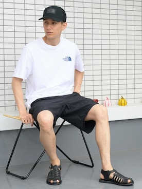 「CESMONY（チェスモニー）のアイテム」を使った、Beautiful Harmonyさん（メンズ・181cm）の夏コーディネート