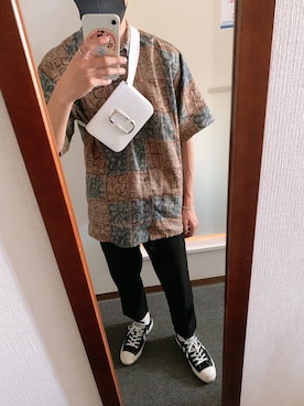 「MARC JACOBS（マークジェイコブス）のアイテム（ショルダーバッグ）」を使った、りさん（メンズ・174cm）の夏コーディネート