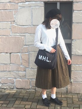 「HARUTA」｜「アイテム（ハンチング/ベレー帽）」を使った、haruさん（レディース・157cm）の秋コーディネート