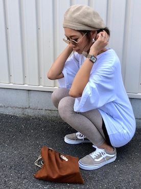 「via j（ヴィアジェイ）のアイテム（Tシャツ/カットソー）」を使った、Ikumi さん（レディース・167cm）の夏コーディネート