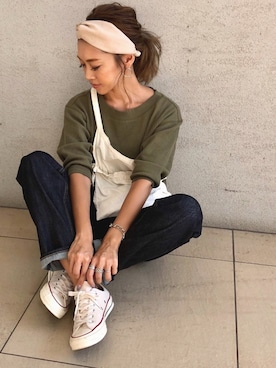 「ワッフルクルーネックＴ」｜「アイテム（パンツ）」を使った、Ikumi さん（レディース・167cm）の秋コーディネート