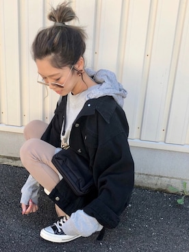 「アイテム（レギンス/スパッツ、ベージュ系）」を使った、Ikumi さん（レディース・167cm）の秋コーディネート