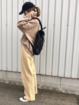 「H&M（エイチ・アンド・エム）のアイテム（スウェット）」を使った、Ikumi さん（レディース・167cm）の秋コーディネート