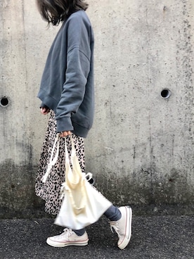 「TODAYFUL（トゥデイフル）のアイテム（ボディバッグ/ウエストポーチ）」を使った、Ikumi さん（レディース・167cm）の冬コーディネート