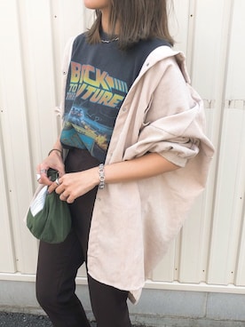 「ロックT」｜「アイテム（財布/小物）」を使った、Ikumi さん（レディース・167cm）の春コーディネート