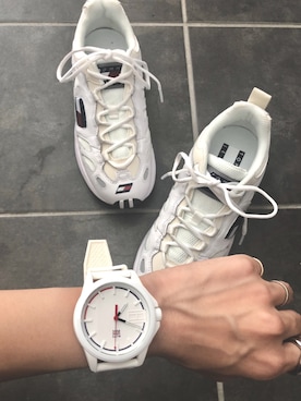 「TOMMY HILFIGER（トミーヒルフィガー）のアイテム」を使った、Ikumi さん（レディース・167cm）の夏コーディネート