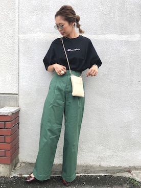 「アイテム（バレエシューズ）」を使った、Ikumi さん（レディース・167cm）の夏コーディネート