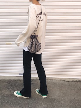 「ISOOK（アイスー）のアイテム」を使った、Ikumi さん（レディース・167cm）の秋コーディネート