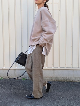 「BEAUTY&YOUTH UNITED ARROWS（ビューティーアンドユースユナイテッドアローズ）のアイテム（ボストンバッグ）」を使った、Ikumi さん（レディース・167cm）の冬コーディネート