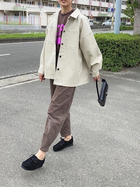 「アイテム（トップス、ブラウン系）」を使った、Ikumi さん（レディース・167cm）の秋コーディネート