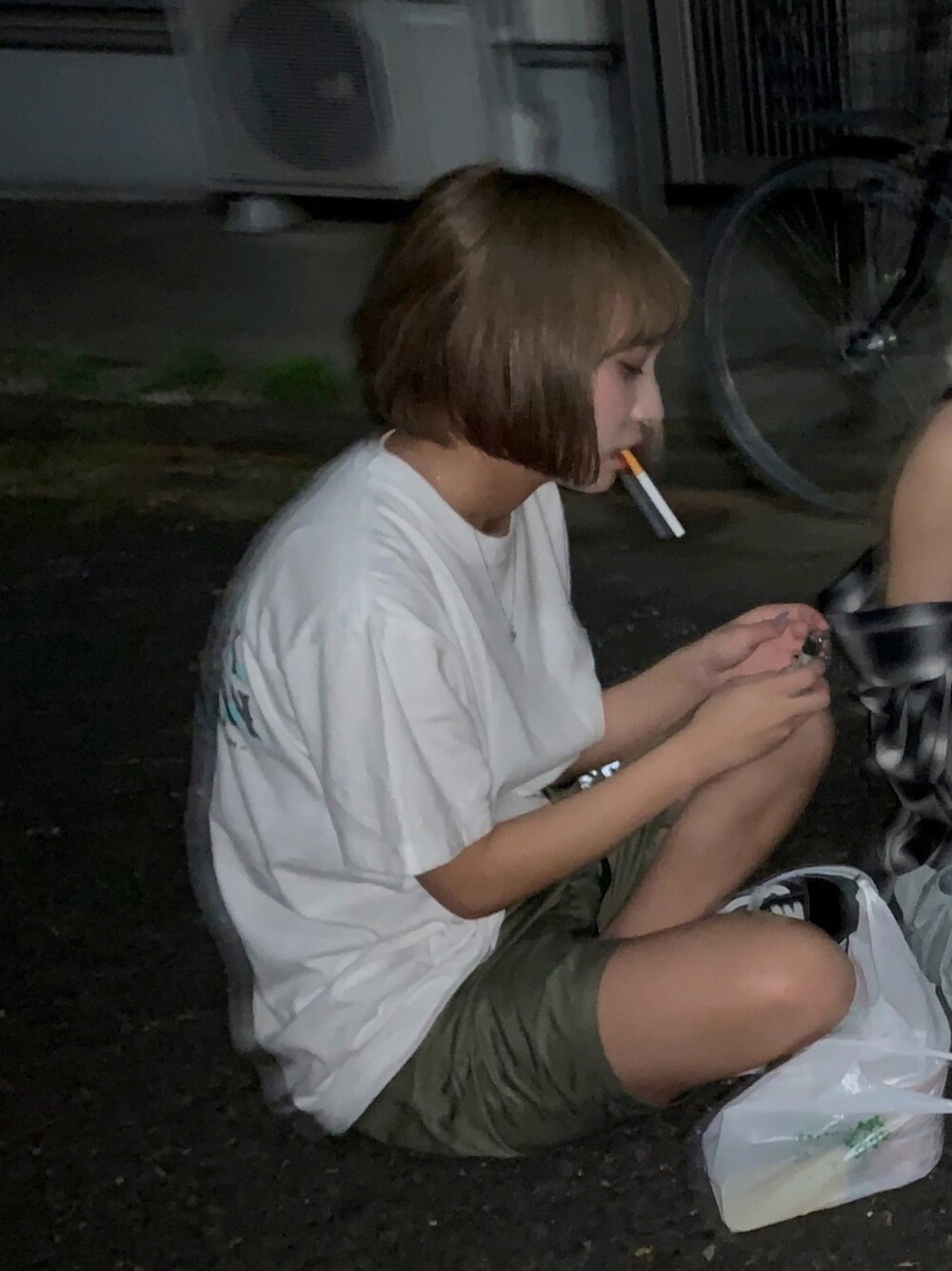 「ThugWay、HANG、FINAL WEAPON COMPANY、604、低身長、ストリート、VANS、柄悪い、マイメン、うっとぅ」｜「THUGWAYのアイテム（Tシャツ/カットソー、ホワイト系）」を使った、krnさん（レディース・152cm）の春コーディネートの1枚目の写真