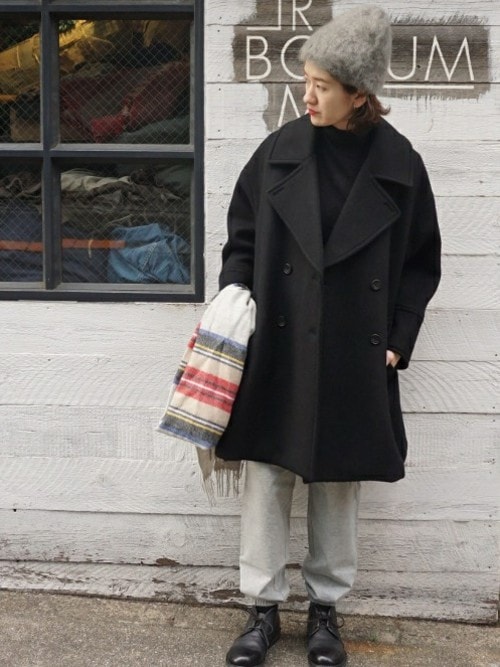 A.K（journal standard luxe 渋谷店）｜JOURNAL STANDARD LUXEのピーコートを使ったコーディネート