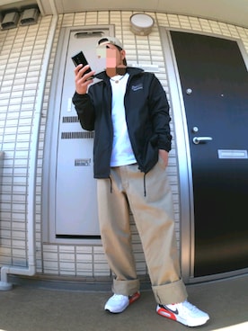 「デンハム」｜「アイテム（パンツ）」を使った、*ryotagonia.さん（メンズ・168cm）の春コーディネート