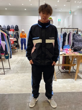 「エクストララージ」｜「アイテム（ナイロンジャケット）」を使った、城　京平さん（メンズ・173cm）の春コーディネート
