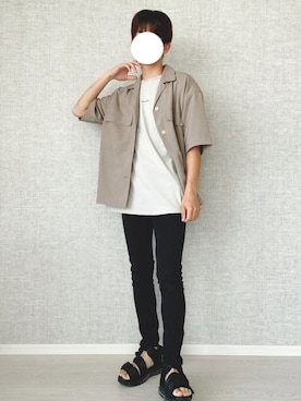 チノパンツを使った スポーツサンダル のメンズ人気ファッションコーディネート Wear