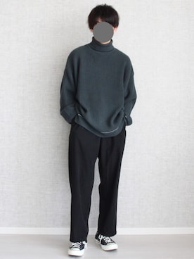 「kutir（クティール）のサイドスリットステッチタートルネックニット（ニット/セーター）」を使った、Laitoさん（メンズ・170cm）の冬コーディネート