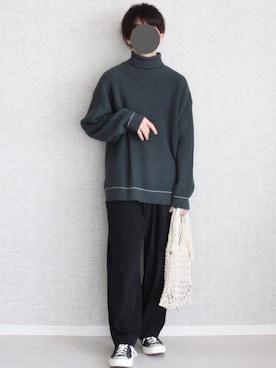「kutir（クティール）のサイドスリットステッチタートルネックニット（ニット/セーター）」を使った、Laitoさん（メンズ・170cm）の冬コーディネート