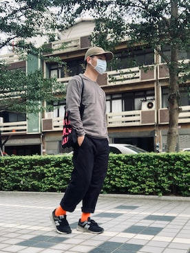 「5（ファイブ）のアイテム（トップス）」を使った、劉志齊さん（メンズ・169cm）の冬コーディネート