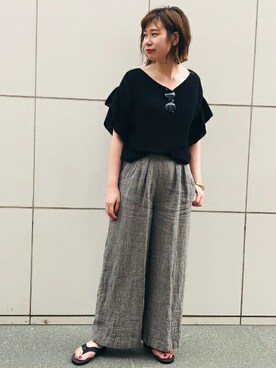 「アイテム（ビーチサンダル）」を使った、L'ESSAGE札幌店スタッフさん（レディース・160cm）の春コーディネート