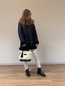 「AVIREX（アヴィレックス）のアイテム（ムートンコート）」を使った、sᴜᴍɪᴋᴀさん（レディース・161cm）の冬コーディネート
