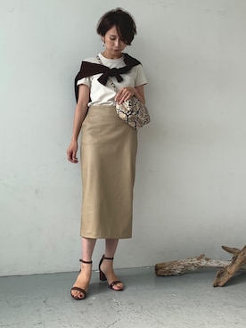「ALLUMER（アリュメール）のアイテム（スカート）」を使った、yuさん（レディース・153cm）の秋コーディネート