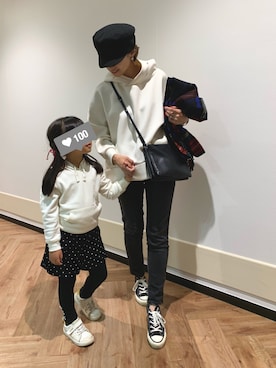 「ALLUMER（アリュメール）のアイテム（パーカー）」を使った、yuさん（レディース・153cm）の秋コーディネート