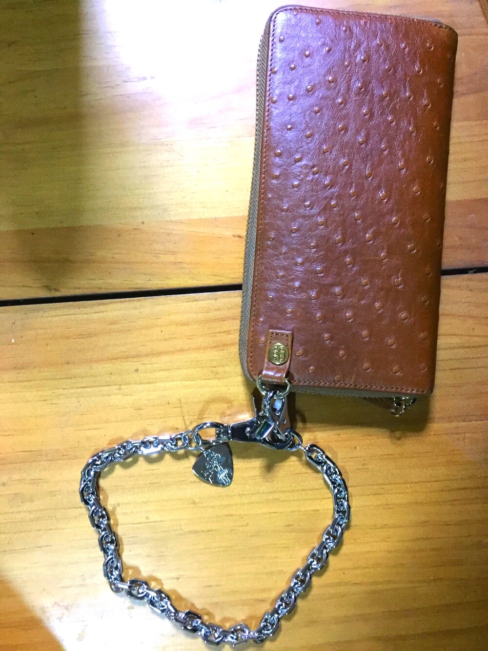 「STUSSYのYOTR Leather Zip Long Wallet（財布、ブラウン系）」を使った、takayan(OSAN)さん（メンズ・170cm）の冬コーディネートの1枚目の写真