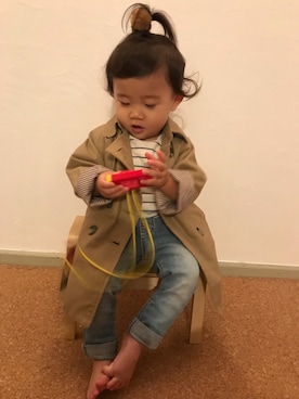「アイテム（トレンチコート）」を使った、asaminさん（キッズ・70cm）の春コーディネート