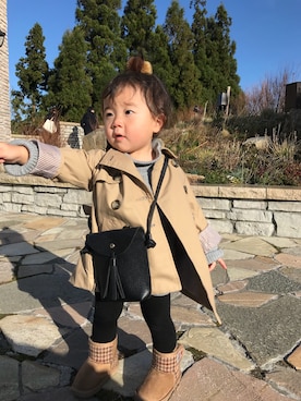 「アイテム（トレンチコート）」を使った、asaminさん（キッズ・70cm）の春コーディネート