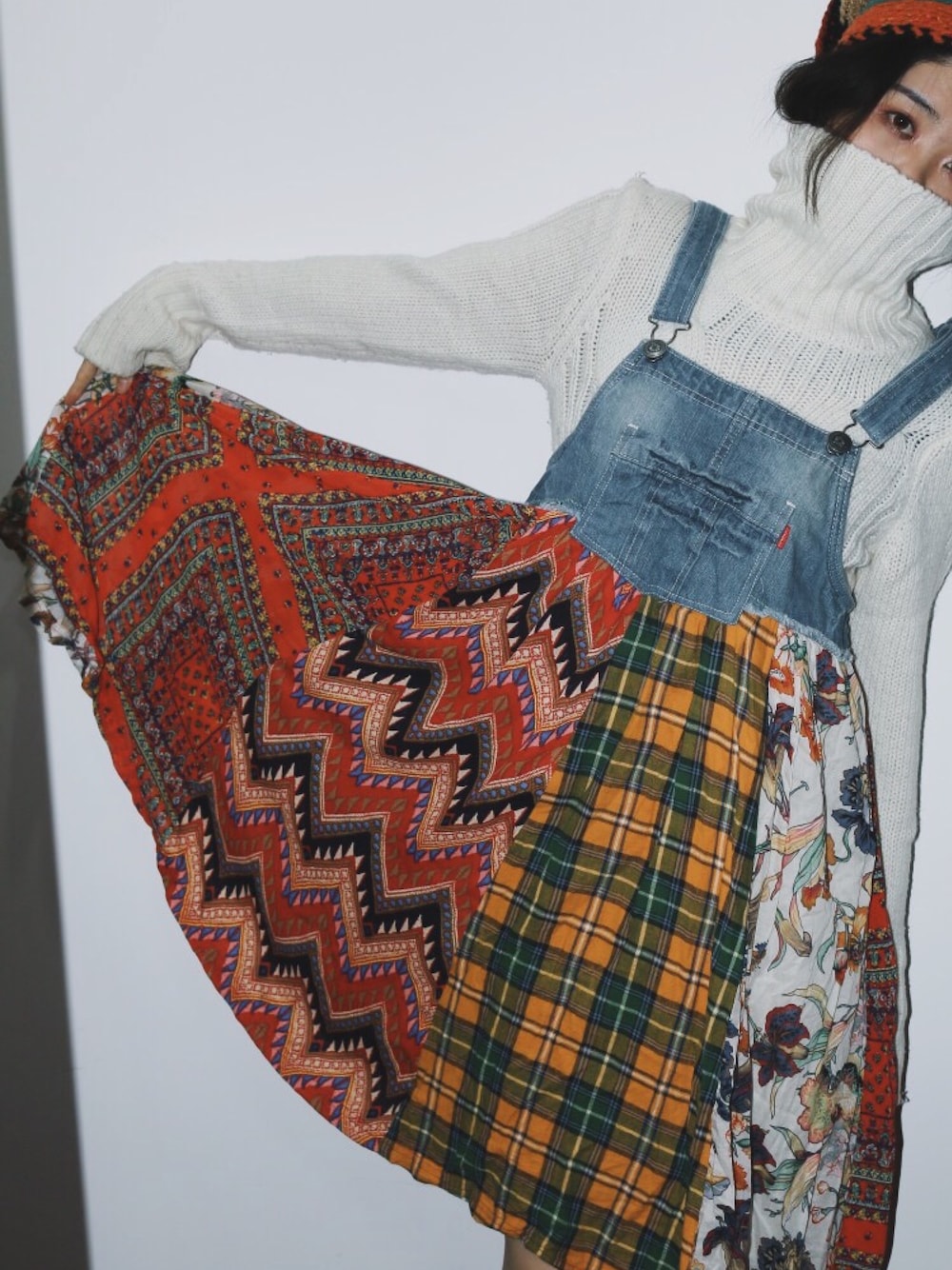 「gypsy、nation、Country」｜「titicacaのアイテム（ドレス、その他）」を使った、Fu Dancyさん（レディース・168cm）の冬コーディネートの1枚目の写真