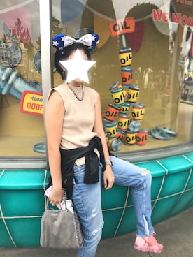 「ノースリーブニット」｜「アイテム（ライダースジャケット）」を使った、Yu さん（レディース・166cm）の秋コーディネート