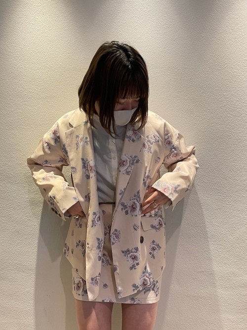 One After Another Nice Claup池袋ルミネ店hinapiyoさんのテーラードジャケットを使ったコーディネート Zozotown