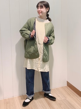 「イエローコーデ」｜「アイテム（ブルゾン）」を使った、きょんさん（レディース・158cm）の冬コーディネート