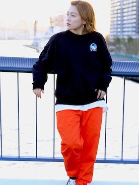 「アイテム（チノパンツ、オレンジ系）」を使った、Yさん（レディース・158cm）の秋コーディネート