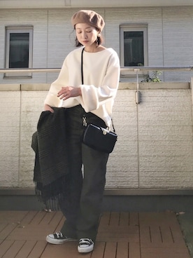 「CONVERSE（コンバース）のconverse コンバース ALL STAR HI オールスター ハイ 3206 BLACK(US)（スニーカー）」を使った、Kay-teeeさん（レディース・150cm）の秋コーディネート